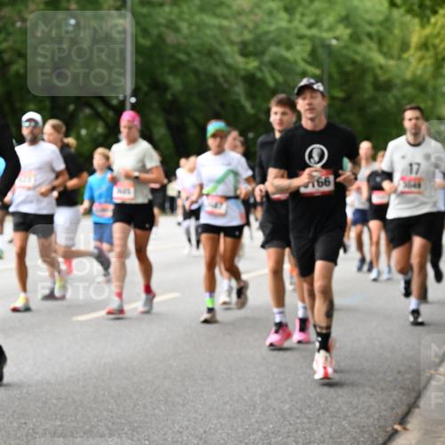 06.09.2026 - CURREX Alsterlauf Dr. Thomas Lammeyer http://msf.ph/oto/10116280 06.09.2026 09:12:40 Laufen 106, 2128, 166, 17 meine-sportfotos.de