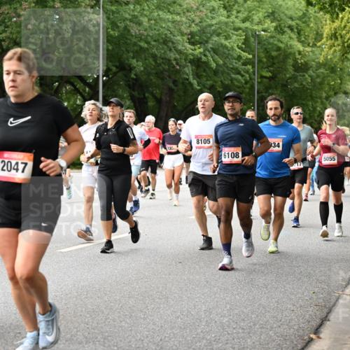 06.09.2026 - CURREX Alsterlauf Dr. Thomas Lammeyer http://msf.ph/oto/10116311 06.09.2026 09:12:45 Laufen 2047, 233, 8105, 034, 34, 6108, 5055 meine-sportfotos.de