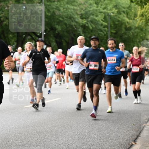 06.09.2026 - CURREX Alsterlauf Dr. Thomas Lammeyer http://msf.ph/oto/10116313 06.09.2026 09:12:45 Laufen 2047, 6108, 6034, 5055 meine-sportfotos.de