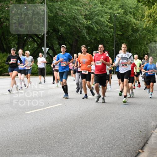06.09.2026 - CURREX Alsterlauf Dr. Thomas Lammeyer http://msf.ph/oto/10116394 06.09.2026 09:12:55 Laufen 3968, 8848, 5445, 2266, 3562, 4119, 3378, 294, 3384, 5207, 5205, 3295, 3260 meine-sportfotos.de