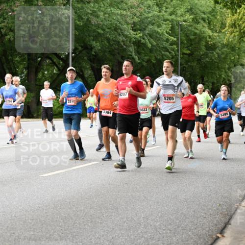 06.09.2026 - CURREX Alsterlauf Dr. Thomas Lammeyer http://msf.ph/oto/10116399 06.09.2026 09:12:56 Laufen 3968, 6445, 2266, 337, 4538, 3384, 5207, 5622, 5205, 3295, 3260, 5005 meine-sportfotos.de