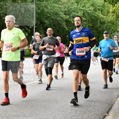 06.09.2026 - CURREX Alsterlauf Dr. Thomas Lammeyer http://msf.ph/oto/10116442 06.09.2026 09:13:01 Laufen 2285, 3096, 3077, 3454, 11, 5005, 4418 meine-sportfotos.de