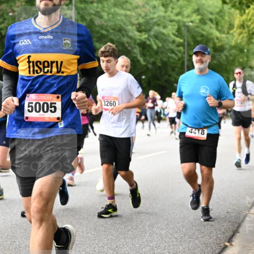 06.09.2026 - CURREX Alsterlauf Dr. Thomas Lammeyer http://msf.ph/oto/10116452 06.09.2026 09:13:03 Laufen 077, 5005, 3260, 4418 meine-sportfotos.de