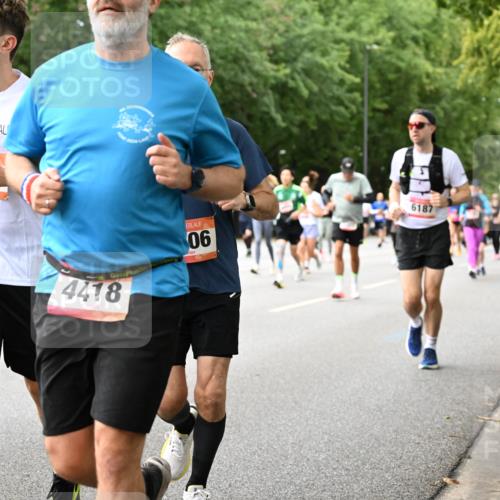 06.09.2026 - CURREX Alsterlauf Dr. Thomas Lammeyer http://msf.ph/oto/10116462 06.09.2026 09:13:04 Laufen 5911, 4418, 06, 6187 meine-sportfotos.de