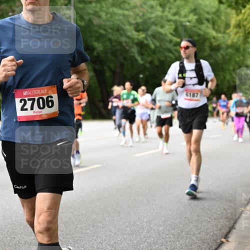 06.09.2026 - CURREX Alsterlauf Dr. Thomas Lammeyer http://msf.ph/oto/10116466 06.09.2026 09:13:04 Laufen 316, 44, 2706, 6187 meine-sportfotos.de