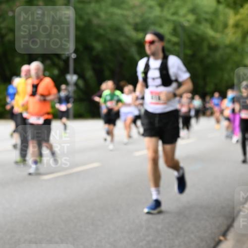 06.09.2026 - CURREX Alsterlauf Dr. Thomas Lammeyer http://msf.ph/oto/10116470 06.09.2026 09:13:05 Laufen  meine-sportfotos.de