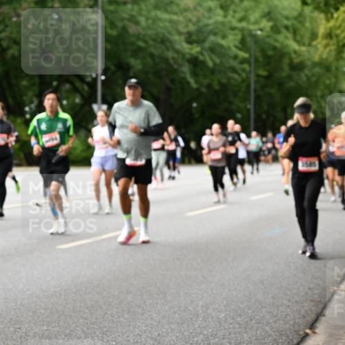 06.09.2026 - CURREX Alsterlauf Dr. Thomas Lammeyer http://msf.ph/oto/10116483 06.09.2026 09:13:07 Laufen  meine-sportfotos.de