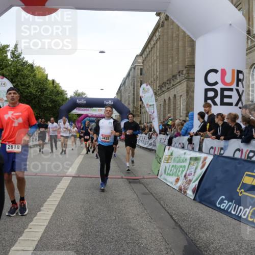 06.09.2026 - CURREX Alsterlauf Yannick Fuchs http://msf.ph/oto/10116492 06.09.2026 09:59:09 Ziel 2060, 2068, 2618, 2627, 2981, 3375, 3425, 3499, 3517, 3546, 3552, 3825, 3871, 4293, 4531, 4814, 4856, 4953, 4990, 5283, 5459, 5599, 5801, 5891, 6082, 6083, 6144, 6337, 8206, 8320 meine-sportfotos.de