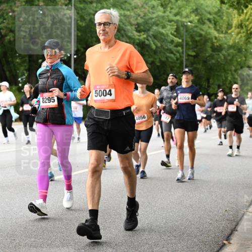 06.09.2026 - CURREX Alsterlauf Dr. Thomas Lammeyer http://msf.ph/oto/10116518 06.09.2026 09:13:11 Laufen 8295, 5004, 4056, 47, 4069, 2366 meine-sportfotos.de