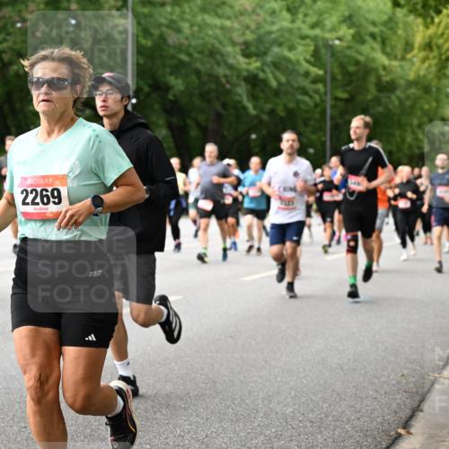 06.09.2026 - CURREX Alsterlauf Dr. Thomas Lammeyer http://msf.ph/oto/10116562 06.09.2026 09:13:17 Laufen 2269 meine-sportfotos.de