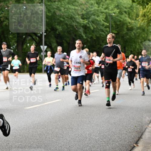 06.09.2026 - CURREX Alsterlauf Dr. Thomas Lammeyer http://msf.ph/oto/10116566 06.09.2026 09:13:17 Laufen 38, 3323, 349, 4365 meine-sportfotos.de
