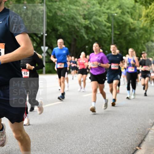 06.09.2026 - CURREX Alsterlauf Dr. Thomas Lammeyer http://msf.ph/oto/10116599 06.09.2026 09:13:21 Laufen 6157, 6365, 45 meine-sportfotos.de