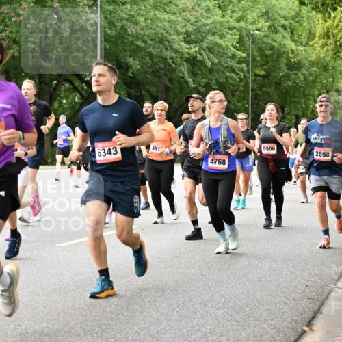 06.09.2026 - CURREX Alsterlauf Dr. Thomas Lammeyer http://msf.ph/oto/10116613 06.09.2026 09:13:23 Laufen 6028, 6343, 4915, 5506, 4768, 2698, 5543 meine-sportfotos.de
