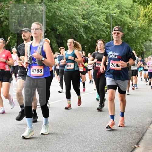 06.09.2026 - CURREX Alsterlauf Dr. Thomas Lammeyer http://msf.ph/oto/10116620 06.09.2026 09:13:24 Laufen 4768, 575, 4981, 257, 4595, 550, 2698, 6250, 5109 meine-sportfotos.de