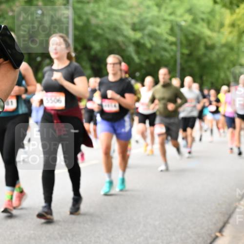 06.09.2026 - CURREX Alsterlauf Dr. Thomas Lammeyer http://msf.ph/oto/10116634 06.09.2026 09:13:26 Laufen 5506 meine-sportfotos.de