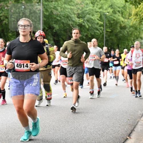 06.09.2026 - CURREX Alsterlauf Dr. Thomas Lammeyer http://msf.ph/oto/10116639 06.09.2026 09:13:27 Laufen 2218, 8257, 4914, 2176, 2524, 575, 779, 5109 meine-sportfotos.de