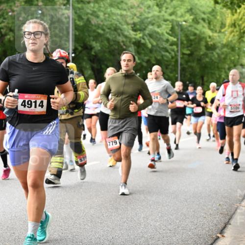 06.09.2026 - CURREX Alsterlauf Dr. Thomas Lammeyer http://msf.ph/oto/10116640 06.09.2026 09:13:27 Laufen 8257, 4914, 779 meine-sportfotos.de