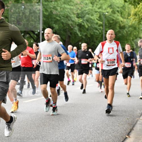 06.09.2026 - CURREX Alsterlauf Dr. Thomas Lammeyer http://msf.ph/oto/10116649 06.09.2026 09:13:29 Laufen 575, 77, 2524, 5109, 4414 meine-sportfotos.de