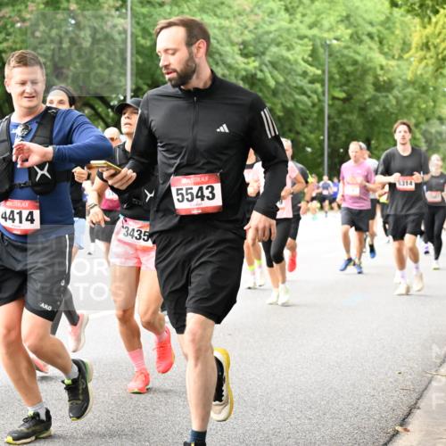 06.09.2026 - CURREX Alsterlauf Dr. Thomas Lammeyer http://msf.ph/oto/10116667 06.09.2026 09:13:31 Laufen 2437, 4414, 3435, 5543, 8314 meine-sportfotos.de