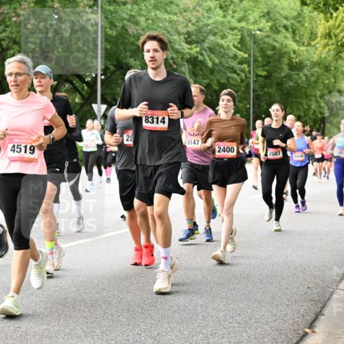 06.09.2026 - CURREX Alsterlauf Dr. Thomas Lammeyer http://msf.ph/oto/10116677 06.09.2026 09:13:34 Laufen 3758, 4519, 28, 8314, 8147, 2400, 6049, 2507, 6046 meine-sportfotos.de