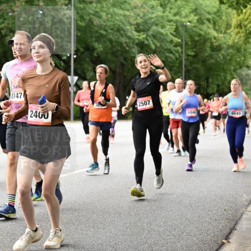 06.09.2026 - CURREX Alsterlauf Dr. Thomas Lammeyer http://msf.ph/oto/10116687 06.09.2026 09:13:35 Laufen 484, 8147, 2400, 36, 2507, 6046, 6049 meine-sportfotos.de