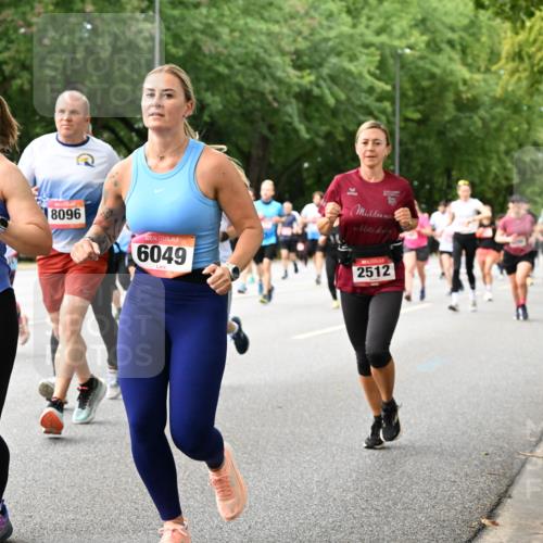 06.09.2026 - CURREX Alsterlauf Dr. Thomas Lammeyer http://msf.ph/oto/10116712 06.09.2026 09:13:38 Laufen 6046, 8096, 6049, 2512 meine-sportfotos.de