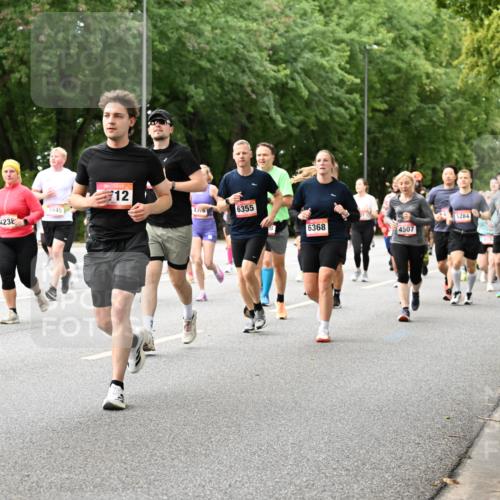 06.09.2026 - CURREX Alsterlauf Dr. Thomas Lammeyer http://msf.ph/oto/10116769 06.09.2026 09:13:46 Laufen 4784, 4238, 1945, 12, 6355, 4229, 5284, 6368, 4507 meine-sportfotos.de