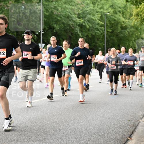 06.09.2026 - CURREX Alsterlauf Dr. Thomas Lammeyer http://msf.ph/oto/10116773 06.09.2026 09:13:47 Laufen 238, 3712, 58, 6355, 2448, 6368, 4507 meine-sportfotos.de