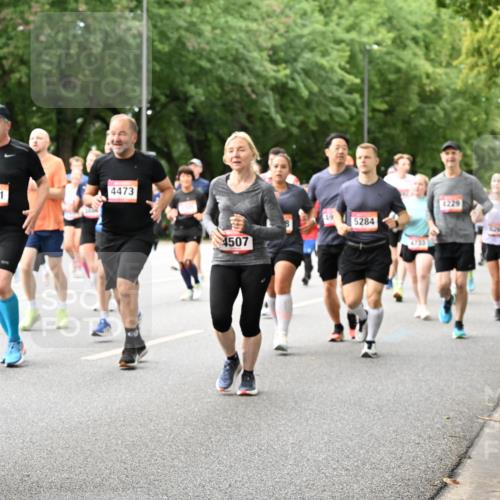 06.09.2026 - CURREX Alsterlauf Dr. Thomas Lammeyer http://msf.ph/oto/10116792 06.09.2026 09:13:49 Laufen 368, 4473, 481, 4507, 4229, 49, 5284 meine-sportfotos.de