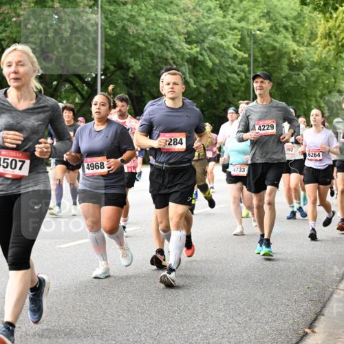 06.09.2026 - CURREX Alsterlauf Dr. Thomas Lammeyer http://msf.ph/oto/10116802 06.09.2026 09:13:50 Laufen 4507, 4968, 284, 4733, 4229, 392, 6264, 69, 727 meine-sportfotos.de