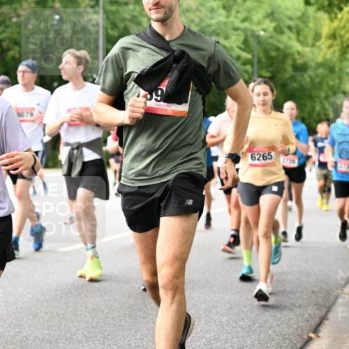 06.09.2026 - CURREX Alsterlauf Dr. Thomas Lammeyer http://msf.ph/oto/10116827 06.09.2026 09:13:53 Laufen 9, 3, 6264, 6265, 3729 meine-sportfotos.de