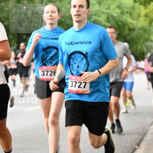 06.09.2026 - CURREX Alsterlauf Dr. Thomas Lammeyer http://msf.ph/oto/10116849 06.09.2026 09:13:56 Laufen 3726, 3727 meine-sportfotos.de