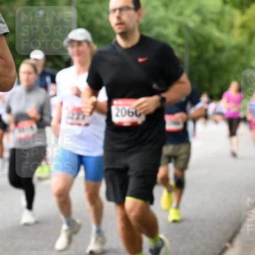 06.09.2026 - CURREX Alsterlauf Dr. Thomas Lammeyer http://msf.ph/oto/10116863 06.09.2026 09:13:58 Laufen 2060 meine-sportfotos.de