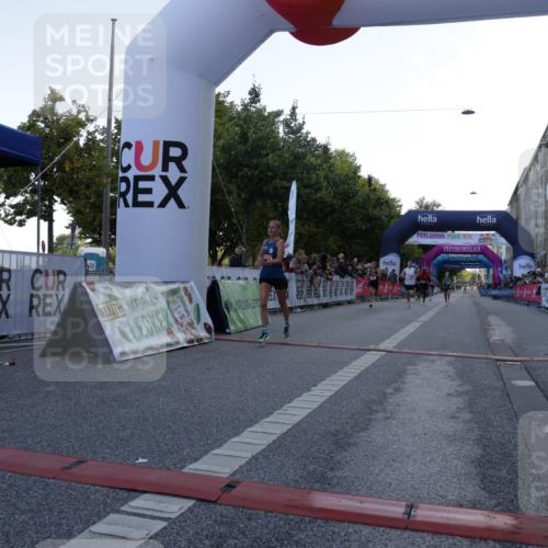 06.09.2026 - CURREX Alsterlauf Yannick Fuchs http://msf.ph/oto/10116889 06.09.2026 09:36:40 Ziel 26, 2813, 4032, 5444, 5490, 5972, 6306 meine-sportfotos.de