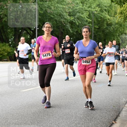 06.09.2026 - CURREX Alsterlauf Dr. Thomas Lammeyer http://msf.ph/oto/10116909 06.09.2026 09:14:03 Laufen 5328, 5475, 8017, 29, 5492, 4872, 5539 meine-sportfotos.de
