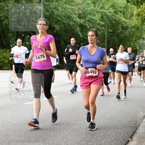 06.09.2026 - CURREX Alsterlauf Dr. Thomas Lammeyer http://msf.ph/oto/10116911 06.09.2026 09:14:03 Laufen 328, 5475, 8017, 5492, 4872 meine-sportfotos.de