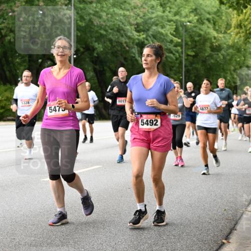 06.09.2026 - CURREX Alsterlauf Dr. Thomas Lammeyer http://msf.ph/oto/10116912 06.09.2026 09:14:03 Laufen 5328, 8017, 5475, 5492, 3529, 4872, 5539 meine-sportfotos.de