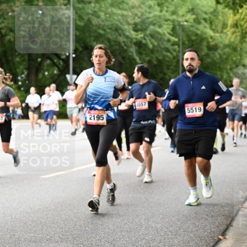 06.09.2026 - CURREX Alsterlauf Dr. Thomas Lammeyer http://msf.ph/oto/10116955 06.09.2026 09:14:09 Laufen 6063, 2195, 5557, 5519 meine-sportfotos.de