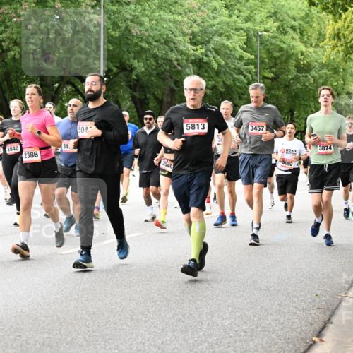 06.09.2026 - CURREX Alsterlauf Dr. Thomas Lammeyer http://msf.ph/oto/10116978 06.09.2026 09:14:12 Laufen 618, 226, 504, 2863, 3840, 31, 2386, 3540, 5813, 30, 3457, 5092, 3874 meine-sportfotos.de