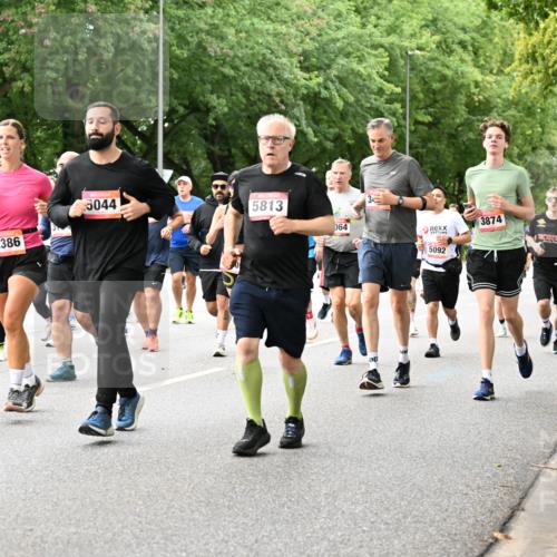 06.09.2026 - CURREX Alsterlauf Dr. Thomas Lammeyer http://msf.ph/oto/10116980 06.09.2026 09:14:12 Laufen 2863, 2386, 5044, 5813, 064, 34, 5092, 3874 meine-sportfotos.de