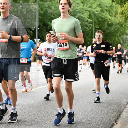 06.09.2026 - CURREX Alsterlauf Dr. Thomas Lammeyer http://msf.ph/oto/10116998 06.09.2026 09:14:14 Laufen 5342, 3874, 6219, 5092, 5790 meine-sportfotos.de