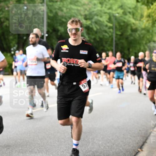 06.09.2026 - CURREX Alsterlauf Dr. Thomas Lammeyer http://msf.ph/oto/10117009 06.09.2026 09:14:15 Laufen 92, 57 meine-sportfotos.de
