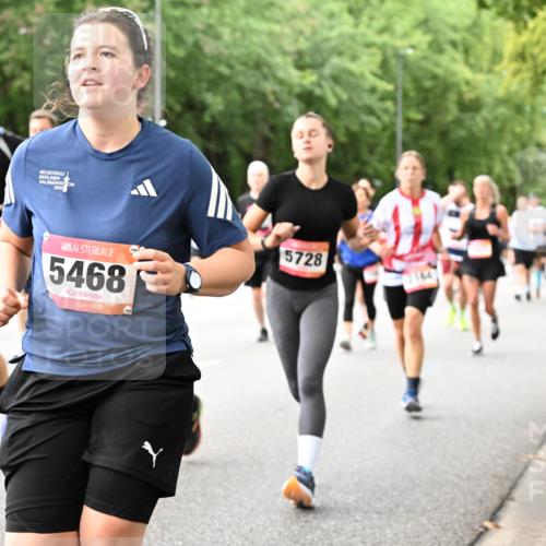 06.09.2026 - CURREX Alsterlauf Dr. Thomas Lammeyer http://msf.ph/oto/10117049 06.09.2026 09:14:20 Laufen 3733, 5468, 5728 meine-sportfotos.de