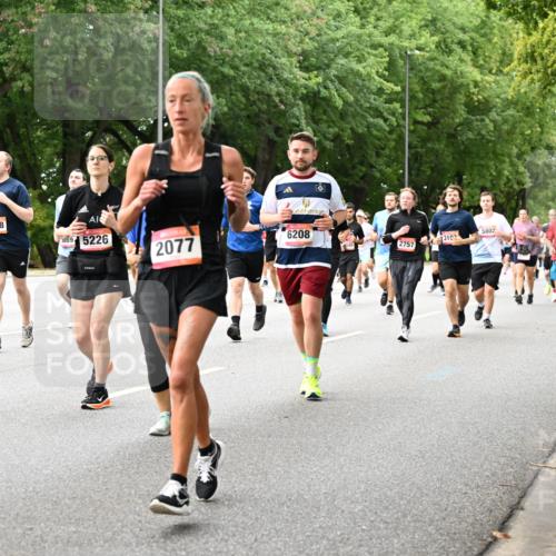 06.09.2026 - CURREX Alsterlauf Dr. Thomas Lammeyer http://msf.ph/oto/10117072 06.09.2026 09:14:23 Laufen 98, 2026, 5558, 895226, 2077, 6208, 5802, 3102, 2757, 4511 meine-sportfotos.de