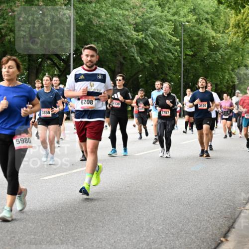 06.09.2026 - CURREX Alsterlauf Dr. Thomas Lammeyer http://msf.ph/oto/10117077 06.09.2026 09:14:24 Laufen 5559, 5226, 68, 3855, 5980, 6208, 4130, 6045, 2757, 3103, 4511 meine-sportfotos.de