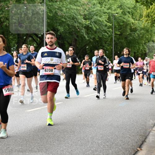 06.09.2026 - CURREX Alsterlauf Dr. Thomas Lammeyer http://msf.ph/oto/10117078 06.09.2026 09:14:24 Laufen 5226, 5980, 21, 3855, 3103, 130, 6045, 2757, 6208, 4511 meine-sportfotos.de