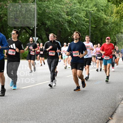 06.09.2026 - CURREX Alsterlauf Dr. Thomas Lammeyer http://msf.ph/oto/10117093 06.09.2026 09:14:26 Laufen 3101, 63, 4356, 2757, 4130, 6039, 3103, 5802, 3004, 6205, 4511 meine-sportfotos.de