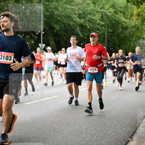 06.09.2026 - CURREX Alsterlauf Dr. Thomas Lammeyer http://msf.ph/oto/10117105 06.09.2026 09:14:27 Laufen 2, 3103, 5802, 4511 meine-sportfotos.de