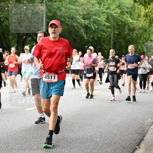 06.09.2026 - CURREX Alsterlauf Dr. Thomas Lammeyer http://msf.ph/oto/10117113 06.09.2026 09:14:29 Laufen 3101, 4169, 6045, 300, 3005, 6205, 4511 meine-sportfotos.de