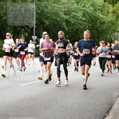 06.09.2026 - CURREX Alsterlauf Dr. Thomas Lammeyer http://msf.ph/oto/10117122 06.09.2026 09:14:30 Laufen 5718, 2459, 101, 6344, 6205, 3005, 2082, 3004, 4761, 142, 157 meine-sportfotos.de